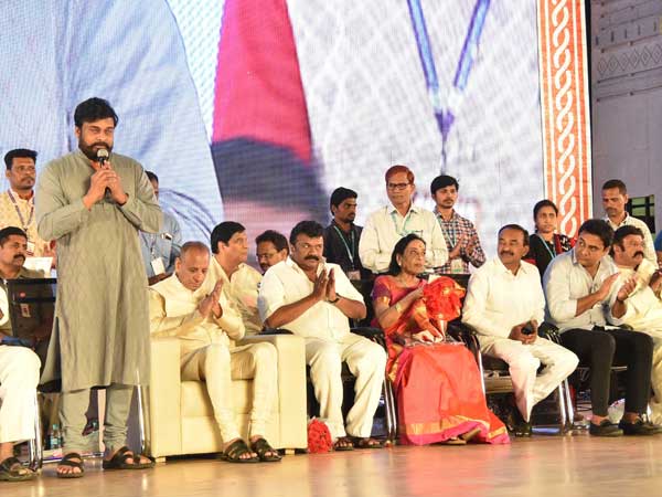 కేటీఆర్ అలా అనగానే చివుక్కుమనిపించింది: చిరంజీవి