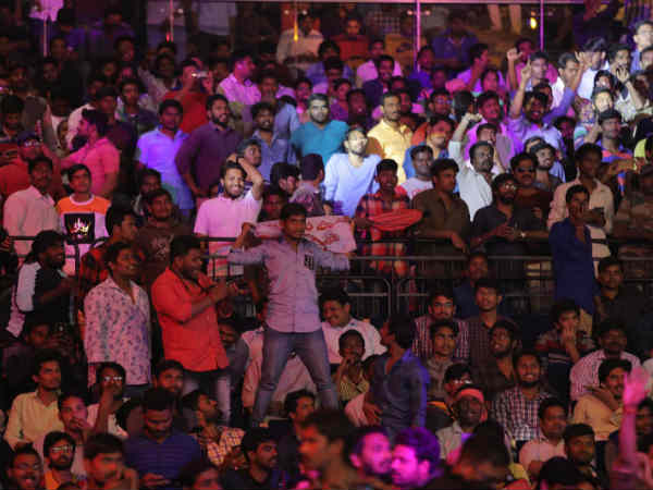 నిర్మాతలు భగవాన్, పుల్లారావు