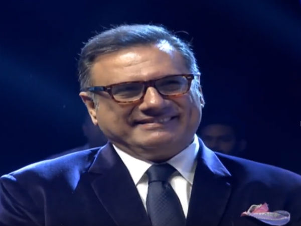  నడిచే ఫిలిం లైబ్రరీ