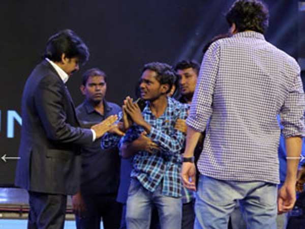 అభిమాని హల్‌చల్: