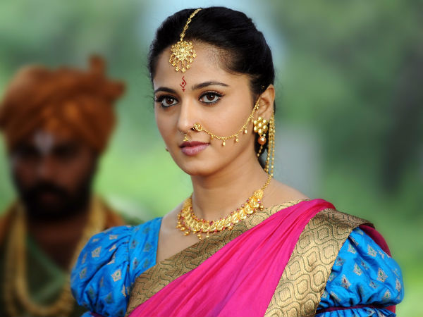  ఫేస్‌బుక్‌లో అనుష్క శెట్టి