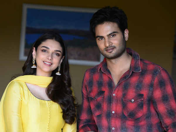  రొమాన్స్, హాస్యం ప్రధానంగా