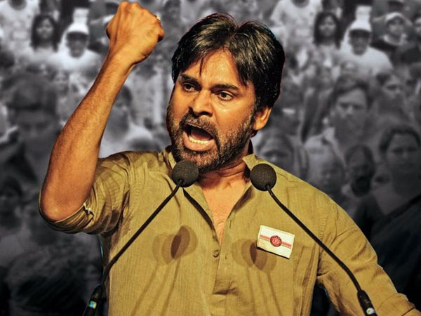 రాజకీయ క్షేత్రంలో పవన్ కల్యాణ్