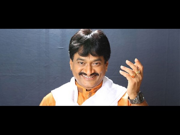 అనేక రికార్డులు,అవార్డులు