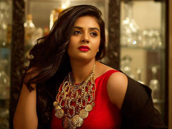 ఇది దురదృష్టకరమే: శ్రీముఖి