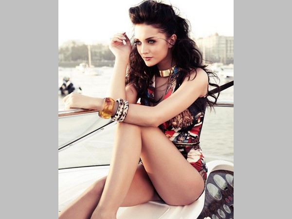  అమీ జాక్సన్