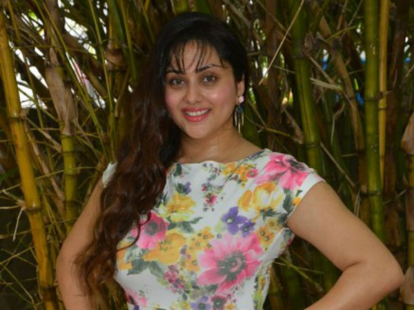 నమిత ఎందుకింత లావయ్యారు?: