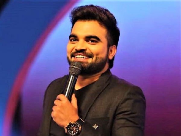 మీడియాలో హడావుడి