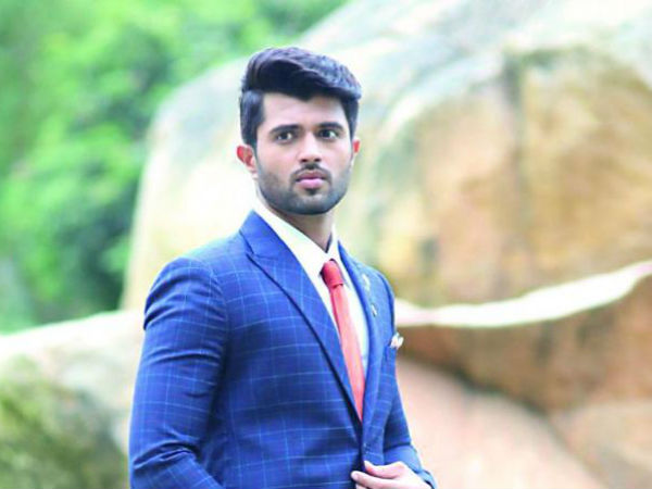  రాజ్‌కుమార్ కితాబు: