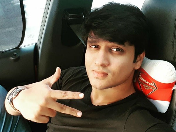 ఆరోజుల్లో బంక్ కొట్టి మరీ..: