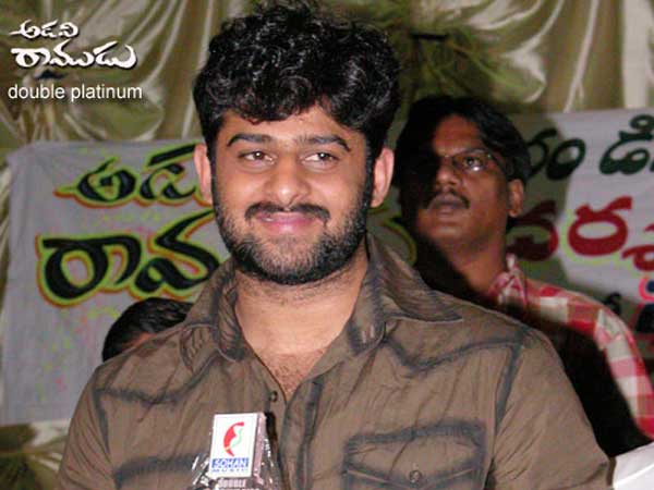  ముద్దు సీన్ కోసం నాన్నను అడిగాడు