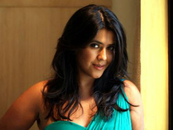 నిర్మాతతో రాత్రి వెళ్లి గడుపుతారు