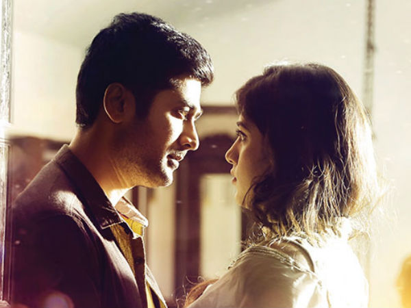  ఫస్టాఫ్‌లో 