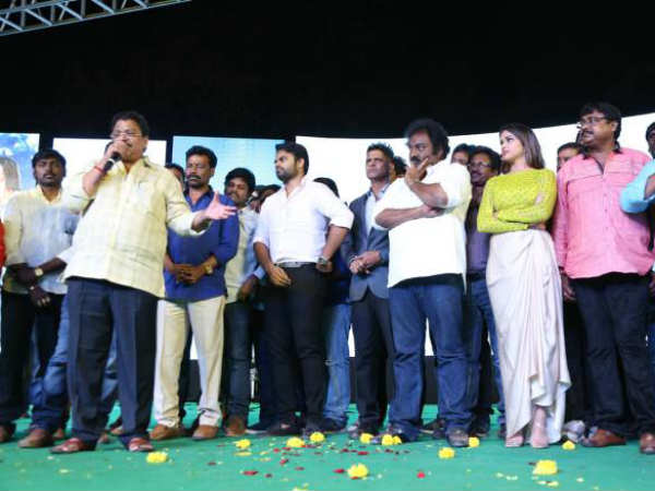 వాళ్లిద్దరూ కుమ్మేశారు..