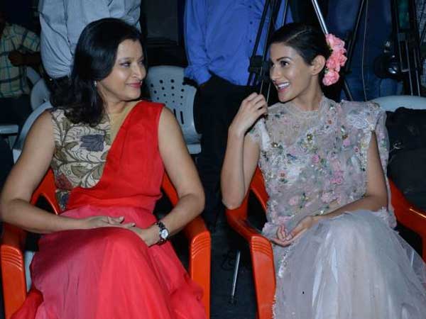 మంజుల కథ చెప్పగానే