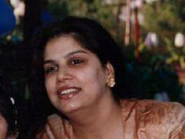  మోనా కపూర్