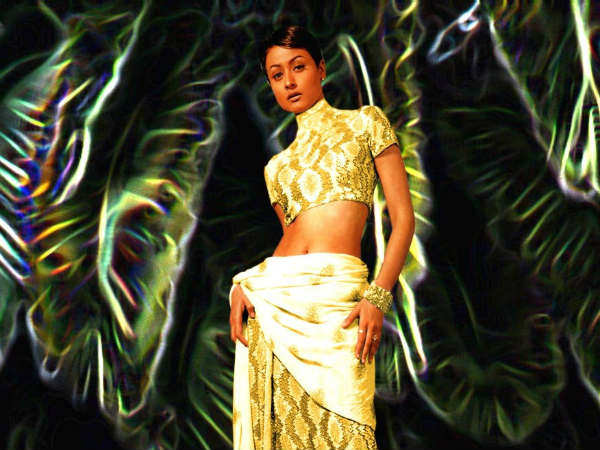 నమ్రత బిహేవియర్ పై ఘాటు వ్యాఖ్యలు 