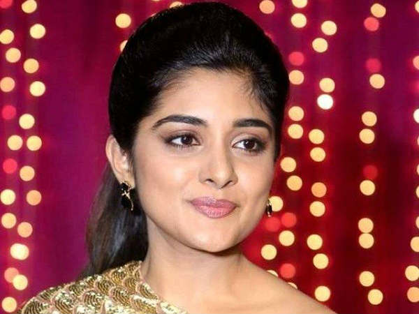 యువ హీరోతో రొమాన్స్