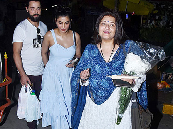 మైఖేల్ కోర్సలే‌తో డేటింగ్