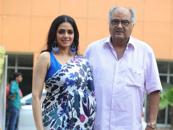 హోటల్ సిబ్బందిని ప్రశ్నించిన పోలీసులు