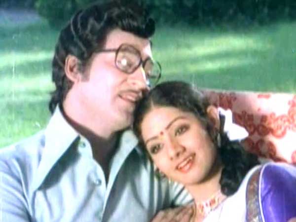  శోభన్ బాబు కాళ్లకు నమస్కరించి