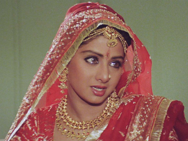 కట్టు, బొట్టు విషయంలో