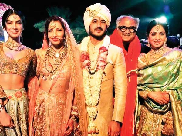  బోనీ కపూర్ సర్ ప్రైజ్‌విజిట్