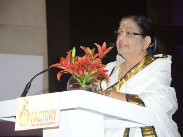 దేవలోకం నుంచి వచ్చిన శ్రీదేవి