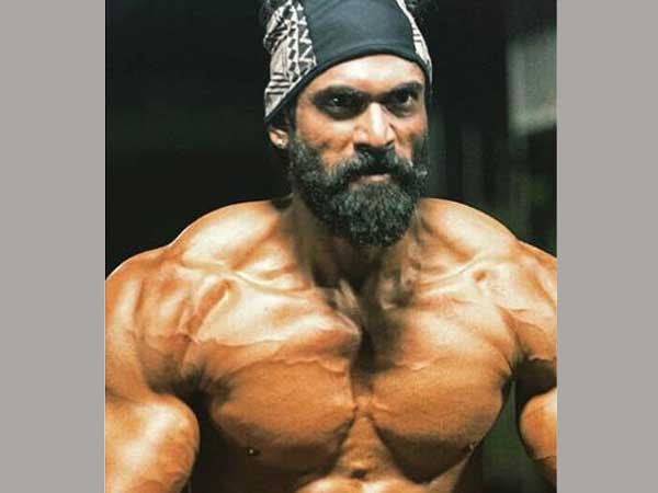 రాజమౌళి సినిమాల్లో విలన్