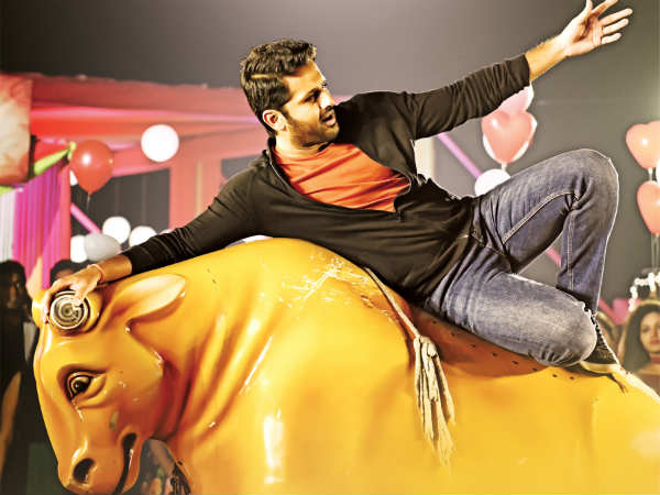 ఛల్ మోహన్ రంగ పాజిటివ్ వైబ్రేషన్స్‌తో