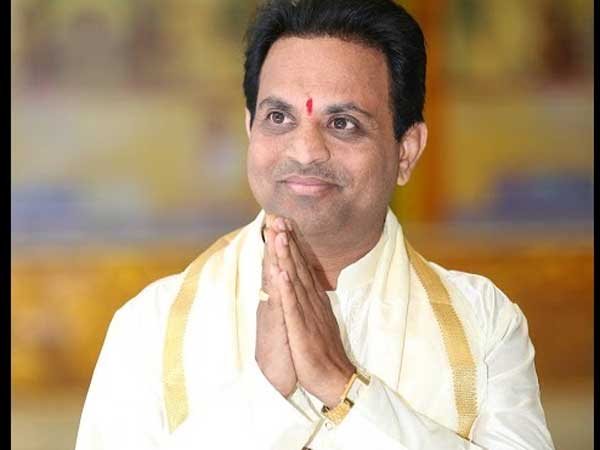  వేల కోట్లు దండుకుంటున్నారు.