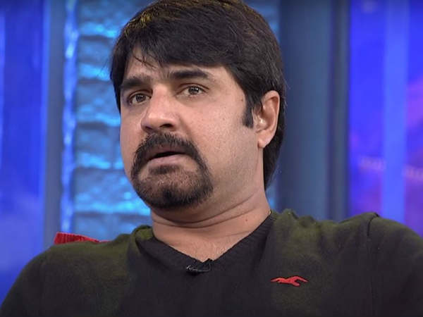  పీపుల్స్ ఎన్‌కౌంటర్ సినిమాలో