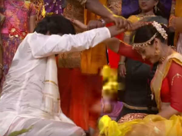 అక్షింతలు చల్లుకొని