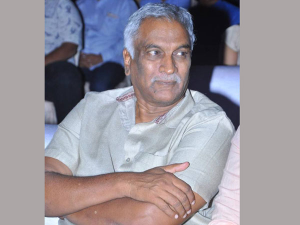  ఎవరితో పడితే వారితో వెళ్లవద్దు