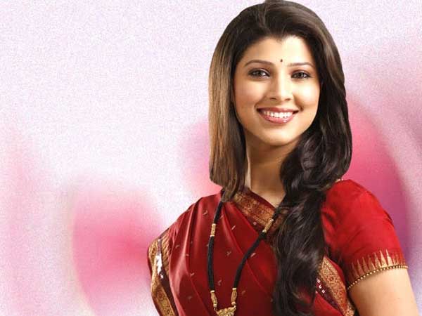  బుల్లి తెరపై క్రేజ్