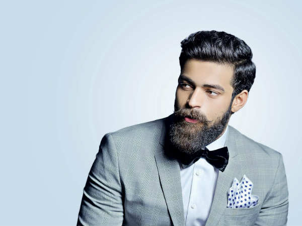  హాలీవుడ్ నుంచి దించుతున్నారు