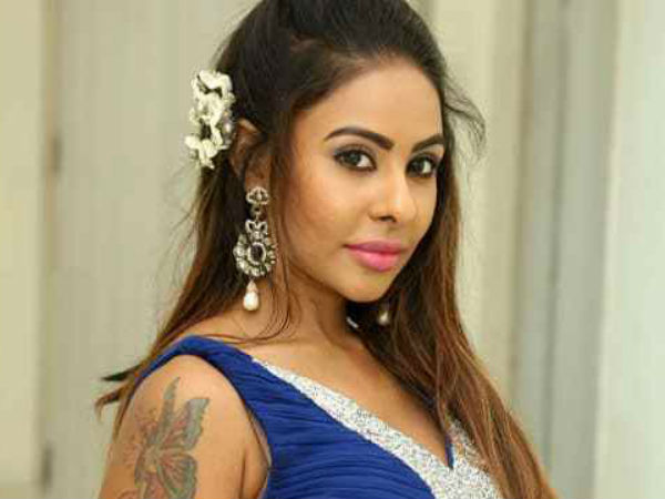 వాడుకోవడం మా హక్కు అన్నాడు 