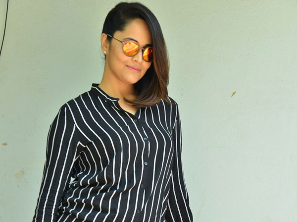 పల్లెటూరుతో అనుబంధం లేదు