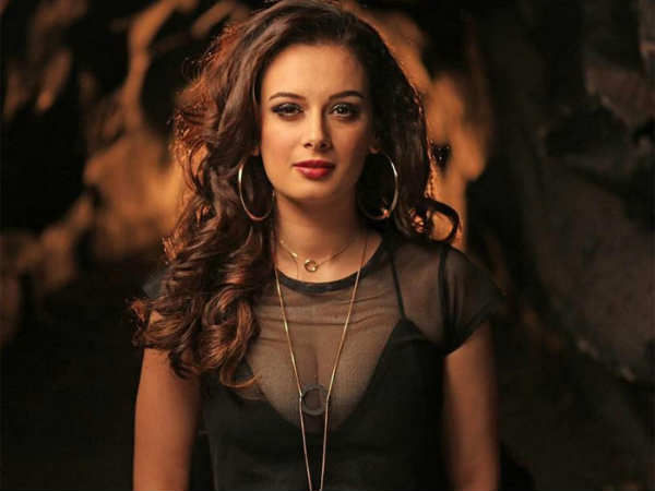 మహేష్ బాబు తో నటించాలి కాని...