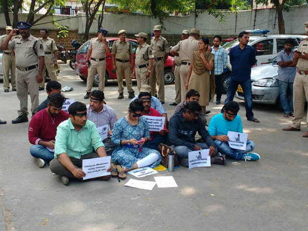 మద్దత్తు తెలిపినవారే వ్యతిరేకంగా 