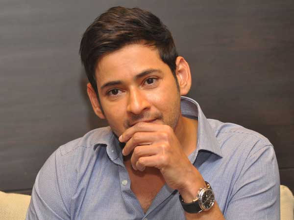 సోషల్ మీడియా పాత్ర గురించి