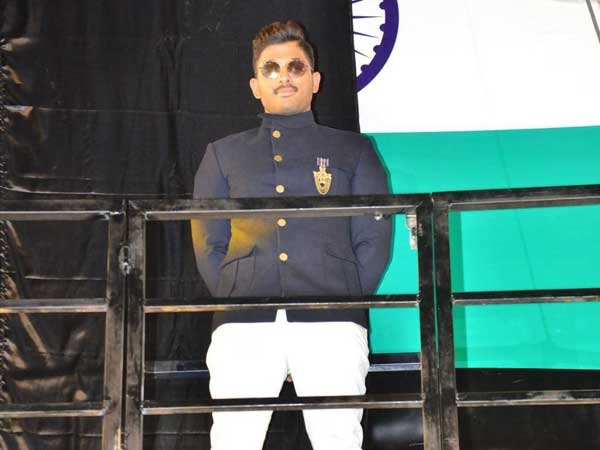  బన్నీ ఎంట్రీ అదుర్స్