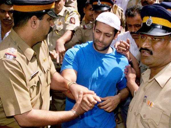 20 ఏళ్లుగా చిక్కుల్లో 