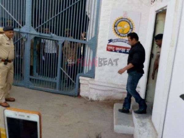  వారికి విముక్తి 