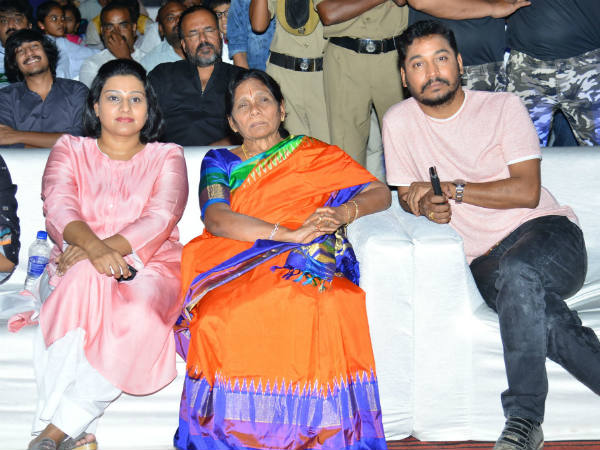 బన్నీ పదేళ్ల క్రితం మాటిచ్చారు