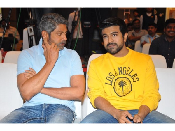 జగపతి బాబు సెక్సీగా ఉన్నారు