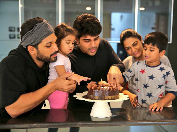 ఫ్యామిలీతో కలిసి అల్లు అర్జున్