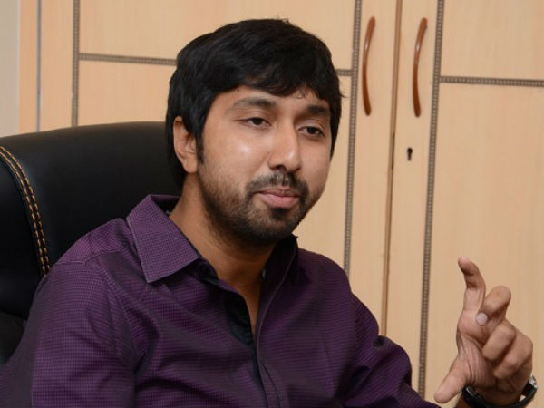 ప్రతిభ గల దర్శకుడు 