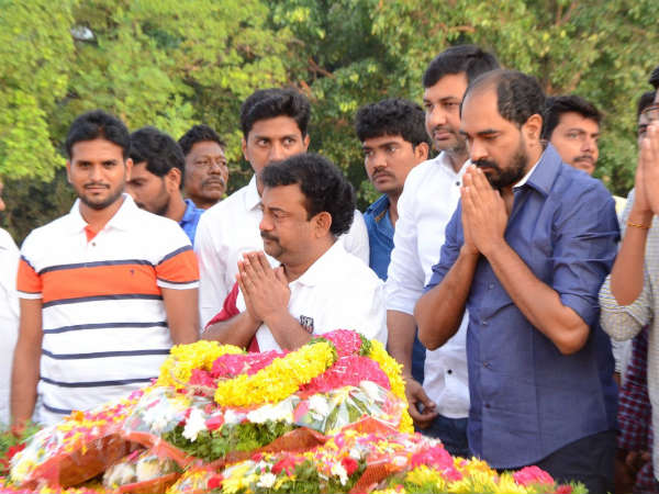 కీరవాణి సంగీతం అందిస్తున్నాడు