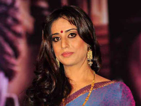 వాళ్ల ప్రవర్తనతో విసిగిపోయాను..